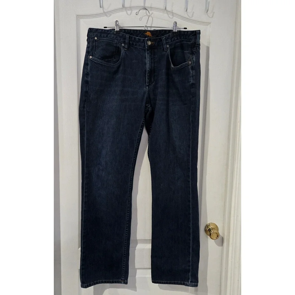 Tommy Bahama Authentic Jeans Mens 38/34 Dark Wash Excellent Straight Leg Denim